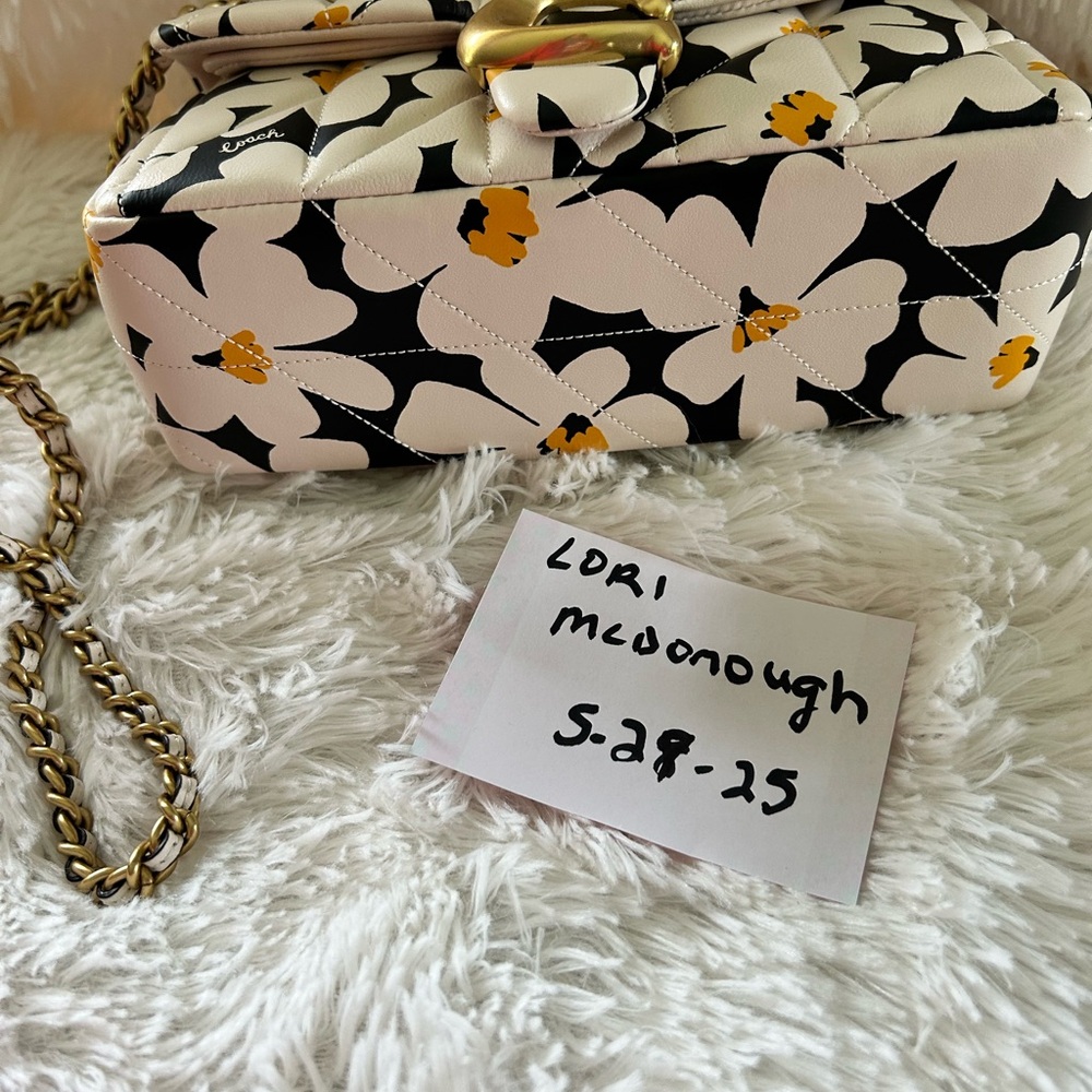 Coach Black and White Floral Tabby 20 - Picture 6 of 12